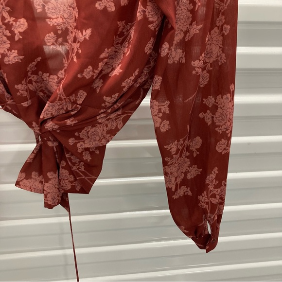 ANTONIO MELANI Burgundy Floral Wrap Blouse - Picture 10 of 11